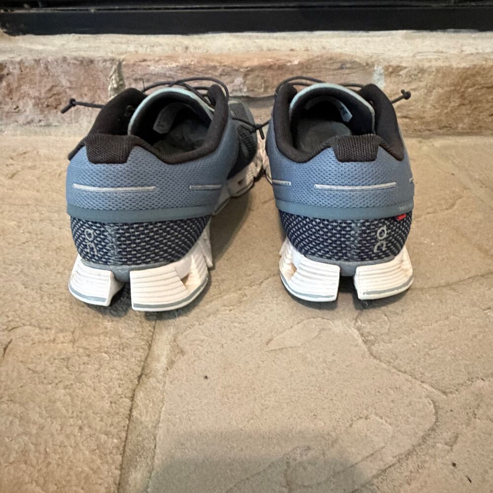 ON CLOUD Women's Cloud Low Top Running Sneakers In Tide/magnet Size 9 - Picture 8 of 13